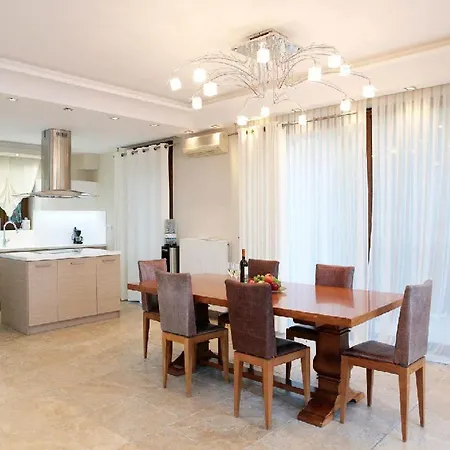 Royal Luxury By Aktis
