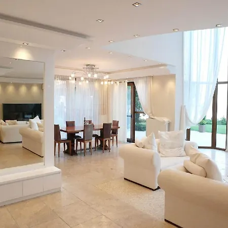 Villa Royal Luxury By Aktis Kriopigi